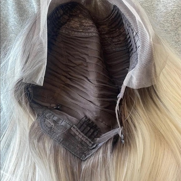 - 💫24” BLONDE OMBRÉ NATURAL STRAIGHT LACE FRONT WIG - Picture 12 of 12